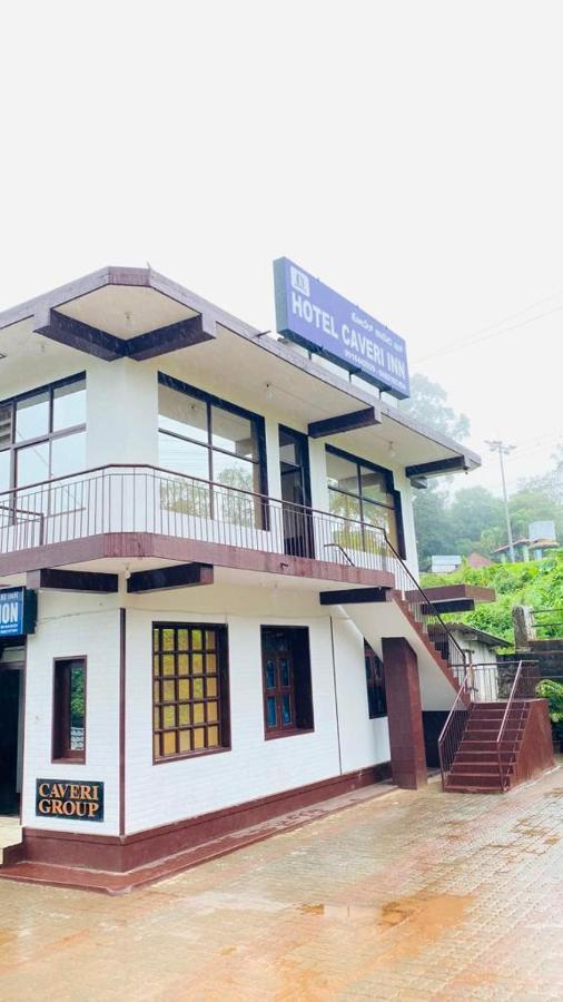Hotel Caveri Inn Madikeri Ngoại thất bức ảnh