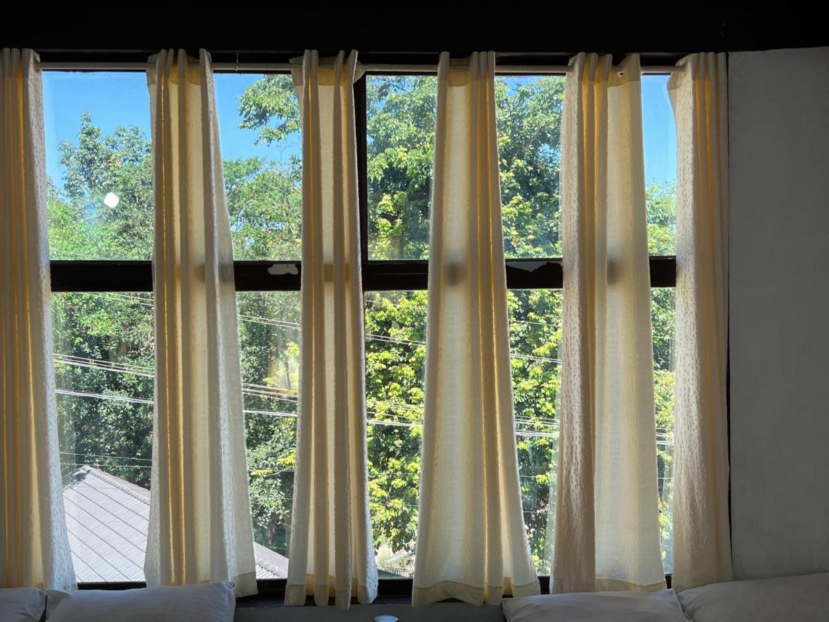 Hotel Caveri Inn Madikeri Ngoại thất bức ảnh
