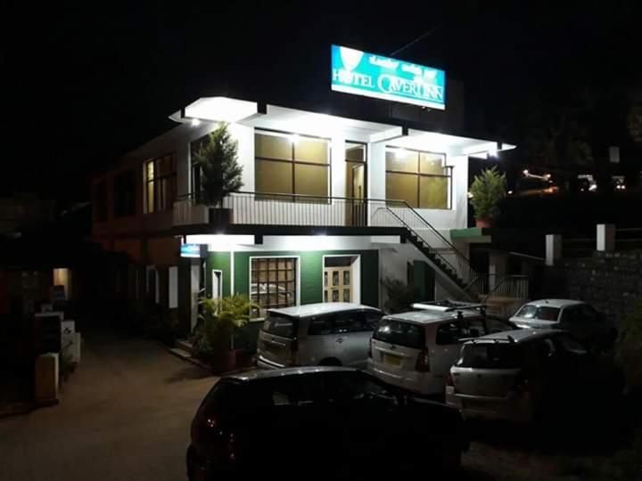 Hotel Caveri Inn Madikeri Ngoại thất bức ảnh